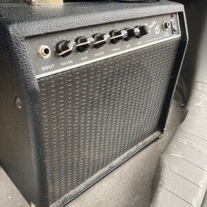 Fender Squire 15 Electric Guitar Practice Amp